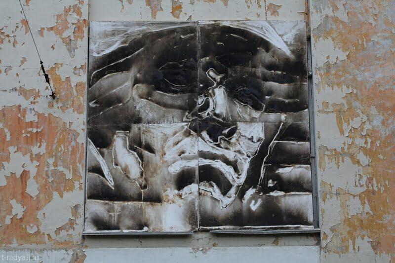 &#91;COOL&#93; Lukisan Wajah Tokoh Perang Dunia II dengan Cara &quot;Dibakar&quot;