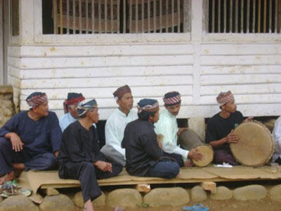 &#91;Back to Nature&#93; Menyingkap Kearifan Lokal Kampung Naga