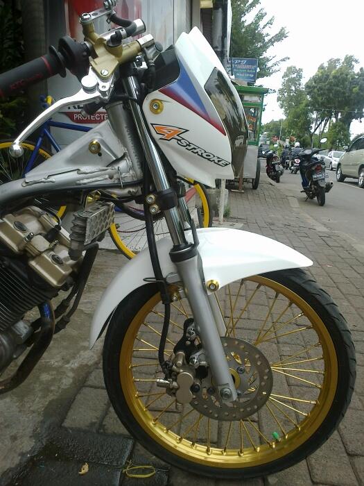 Terjual Satria FU 150 Thn2006 Bln8 Built UP Wrna Putih 