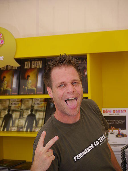 7 aksi kocak Remi Gaillard