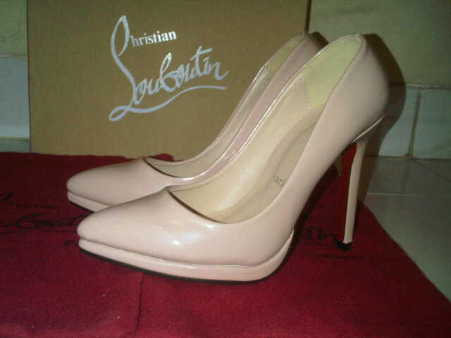 harga high heels christian louboutin ori harga high heels christian louboutin ori