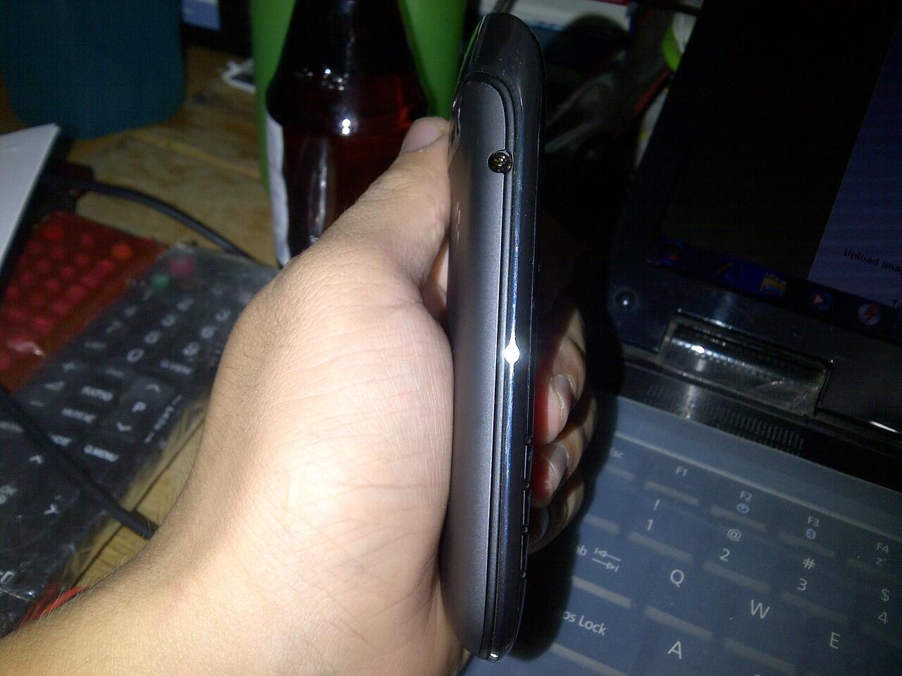 blackberry bellagio 9790 black garansi tam 22 bulan