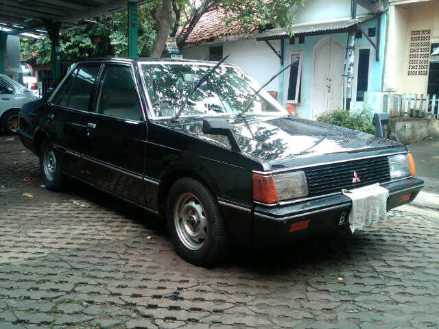 Mitsubishi lancer sl 83 full orisinil,irit,bandel