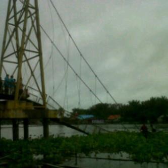 Jembatan Ambruk , di Kalimantan Selatan