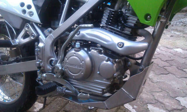 JUAL MOTOR KAWASAKI KLX 150S