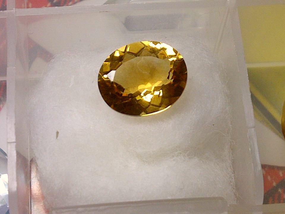 Di jual berbagai macam gems stone/ batu mulia natural topaz, citirine, ruby, dll