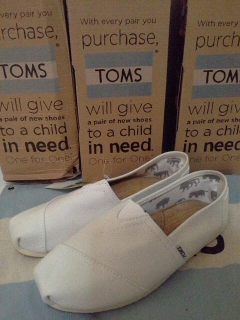 toms shoes