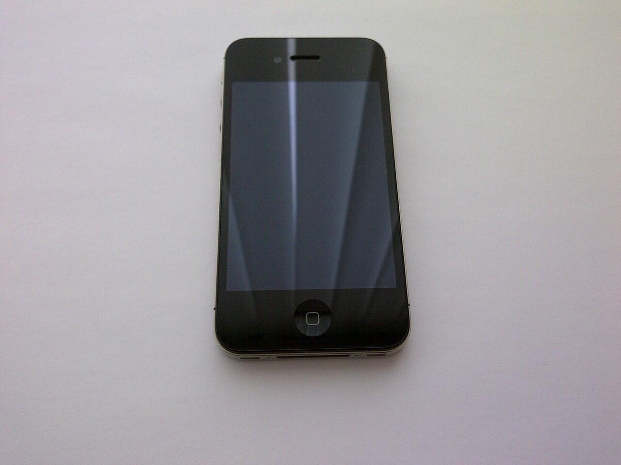 WTS IPHONE 4S 16GB HITAM