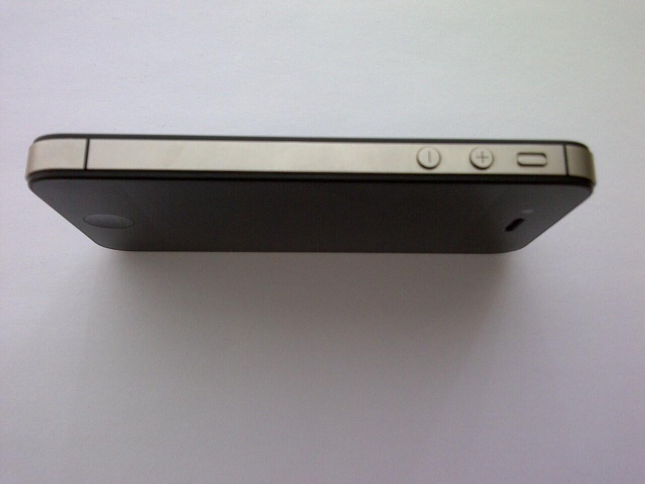 WTS IPHONE 4S 16GB HITAM