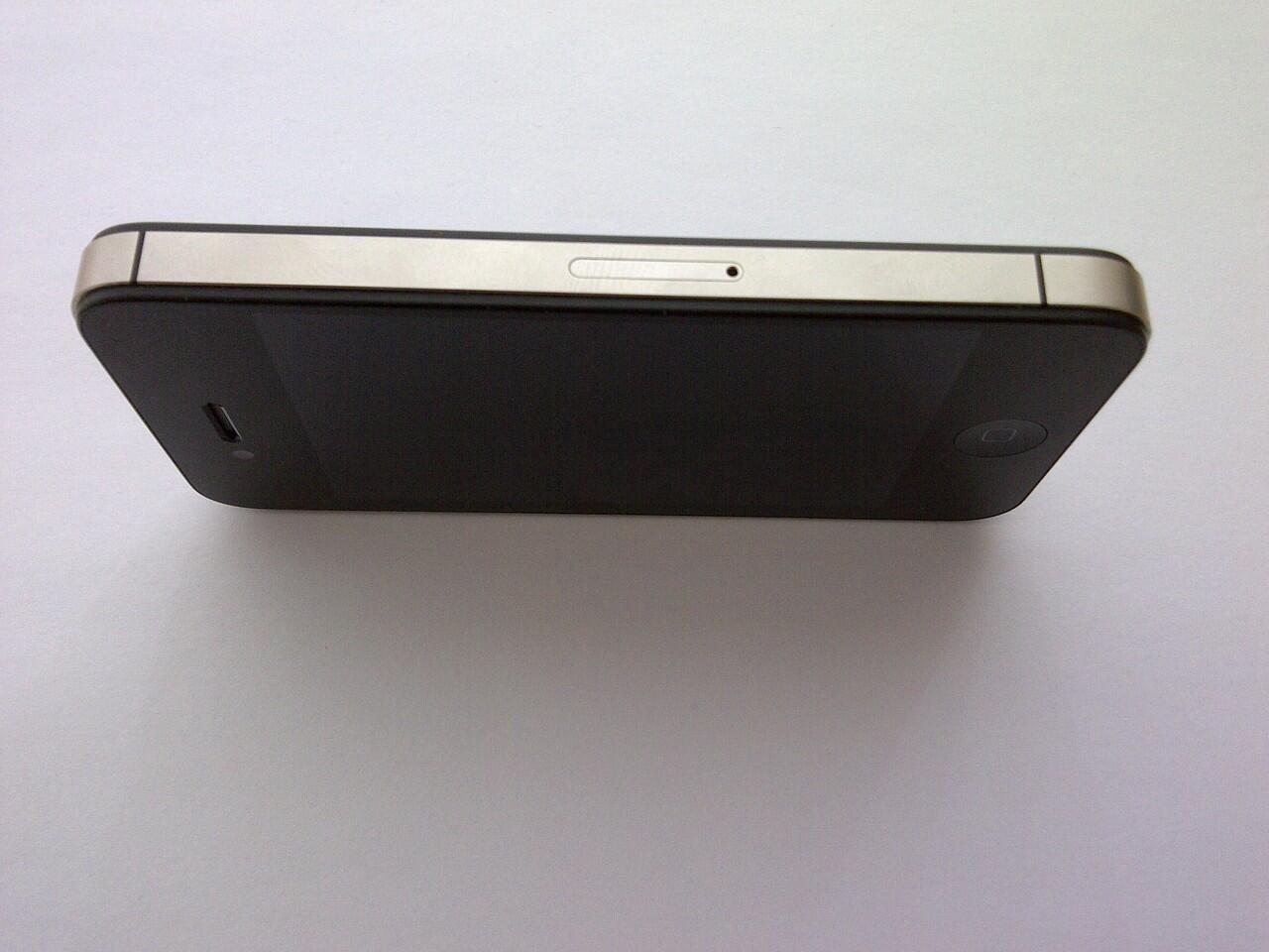WTS IPHONE 4S 16GB HITAM