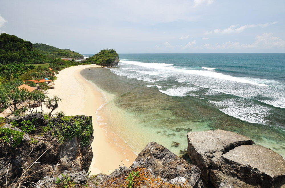 PANTAI PERAWAN JOGJA