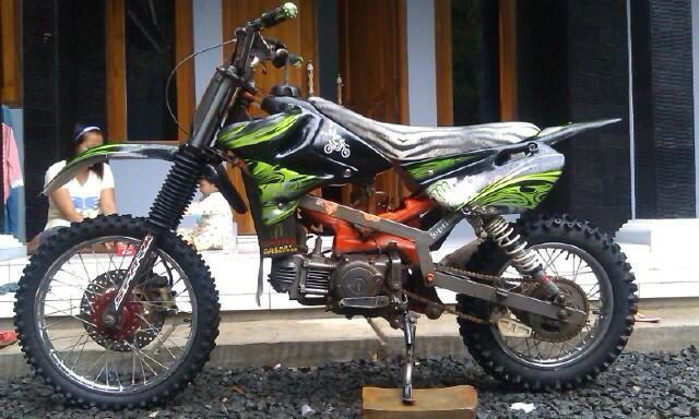 Terjual MODIFIKASI SPECIALIST TRAIL "MOMO CUSTOM" JOGJA 