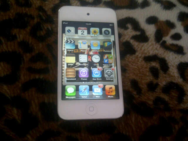 iPod Touch gen4 32gb White