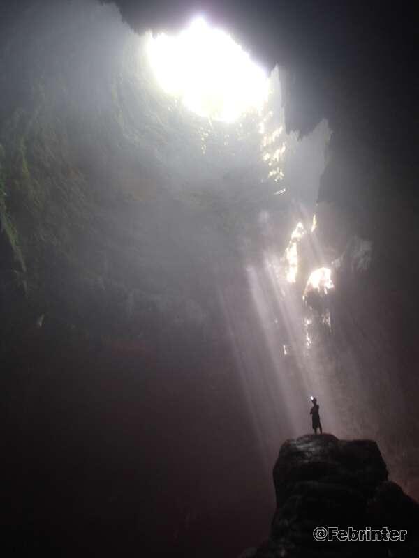 Ada 'Cahaya Surga' di Gua Jomblang, Gunungkidul