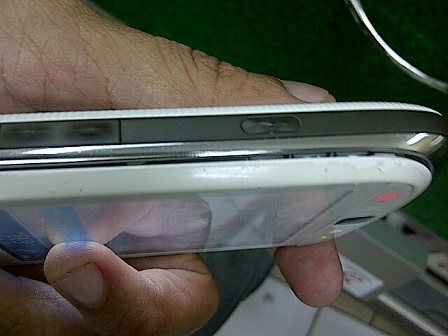 Blackberry Torch 9800 white mulus ex distributor bless