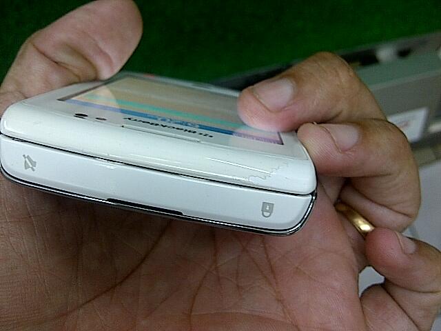Blackberry Torch 9800 white mulus ex distributor bless