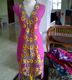 kain kebaya bali bordiran