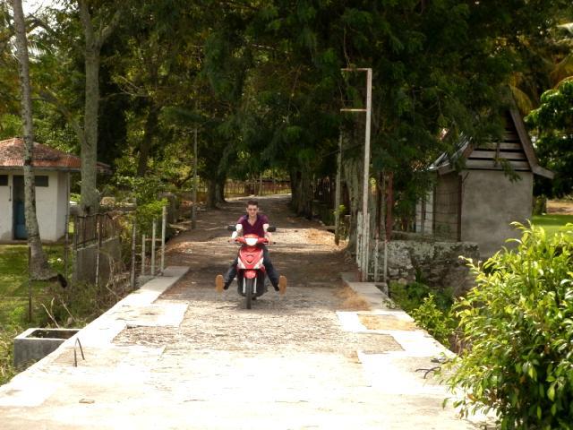 Liburan singkat ane ke Danau Toba bareng pacar bule