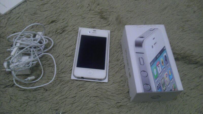 JUAL MURAH IPHONE 4S 32GB GSM WHITE