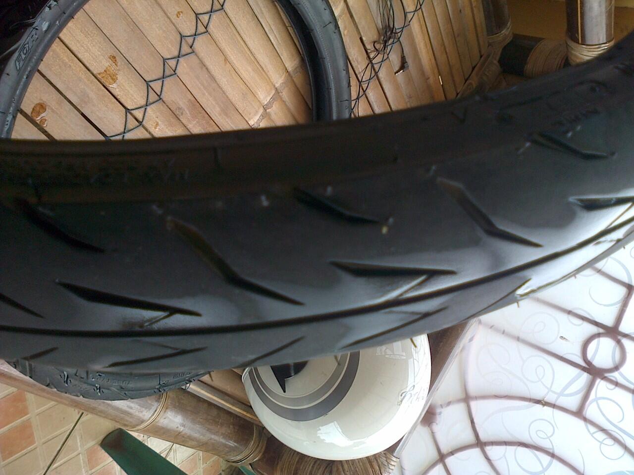 ban comet m1 ukuran 60/80 dan 70/80 like new