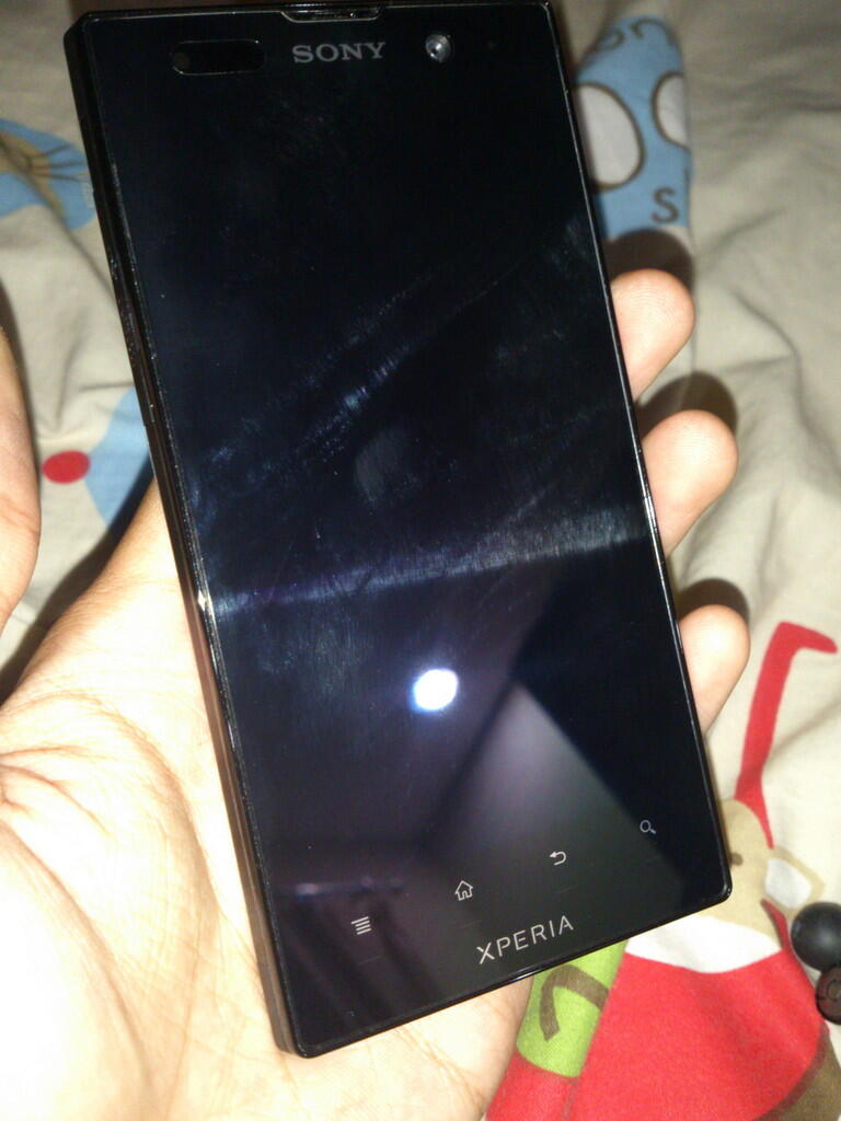 Xperia ION Fullset! 1000% muluss nego sampe deaal!