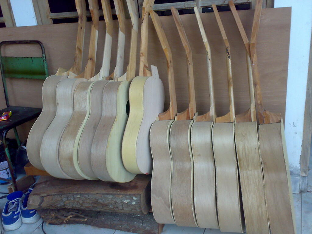 Terjual [Murmer Custom Guitar] Akustik & Elektrik Custom 