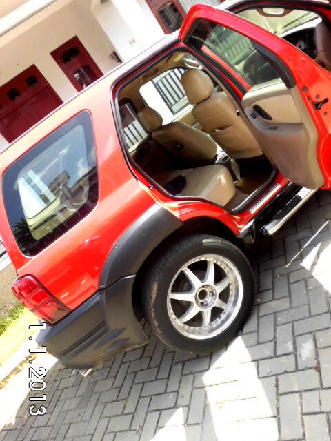 Cari Ford Escape XLT 2003 Modifikasi Audio.  KASKUS