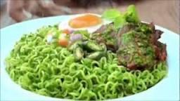 yang udah coba ind*mie cabe ijo tapi g ijo masuk