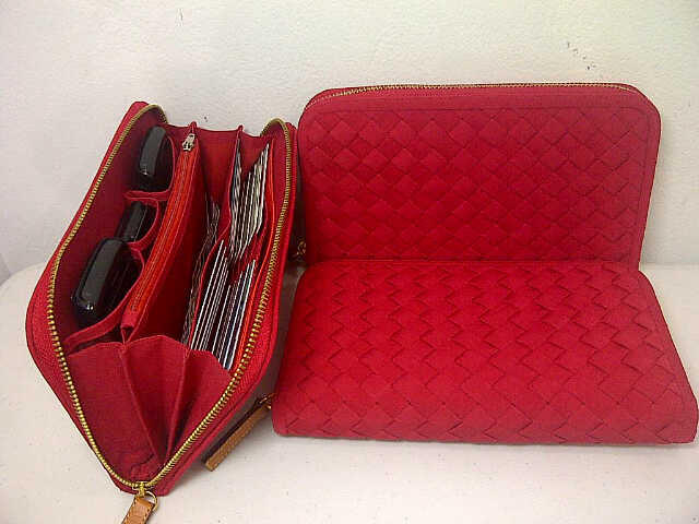 Dompet hpo hello kitty & polos