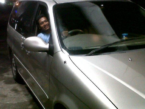 kia carnival 2000