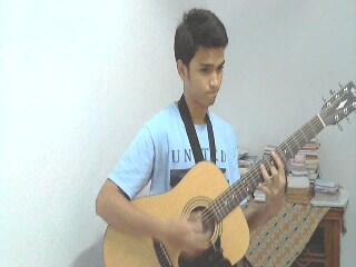 Konser di Kamar.. KEREN GAN!!!