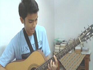 Konser di Kamar.. KEREN GAN!!!
