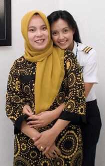 Sarah Widyanti: Pilot yang Mantan "SPG"