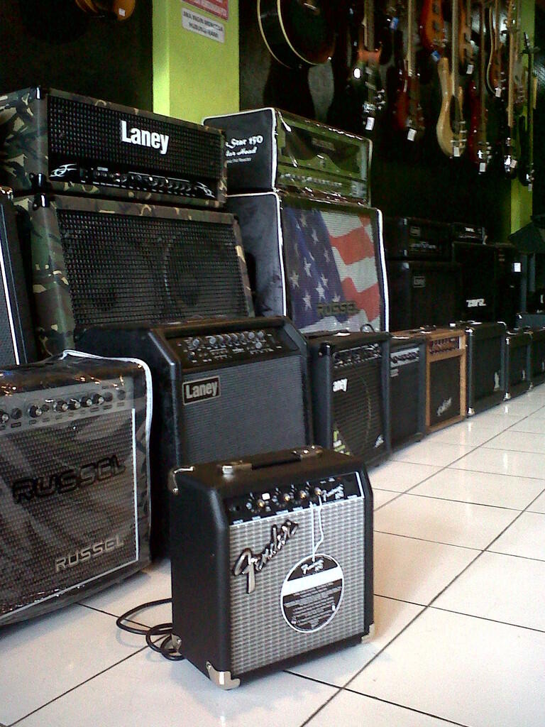 Terjual Ampli Gitar Fender Frontman® 10G  KASKUS