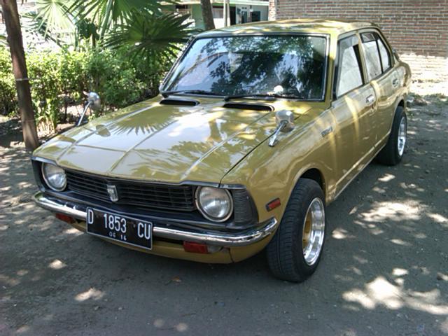 Corolla 73 Retro