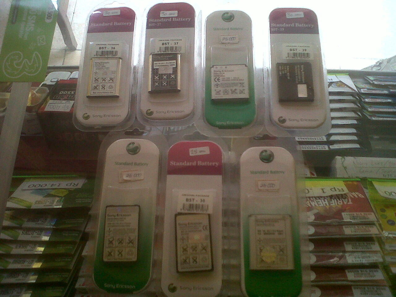 CHARGER & BATRE BATERAI ORIGINAL BB BLACKBERRY 100% ORI Free Ongkir