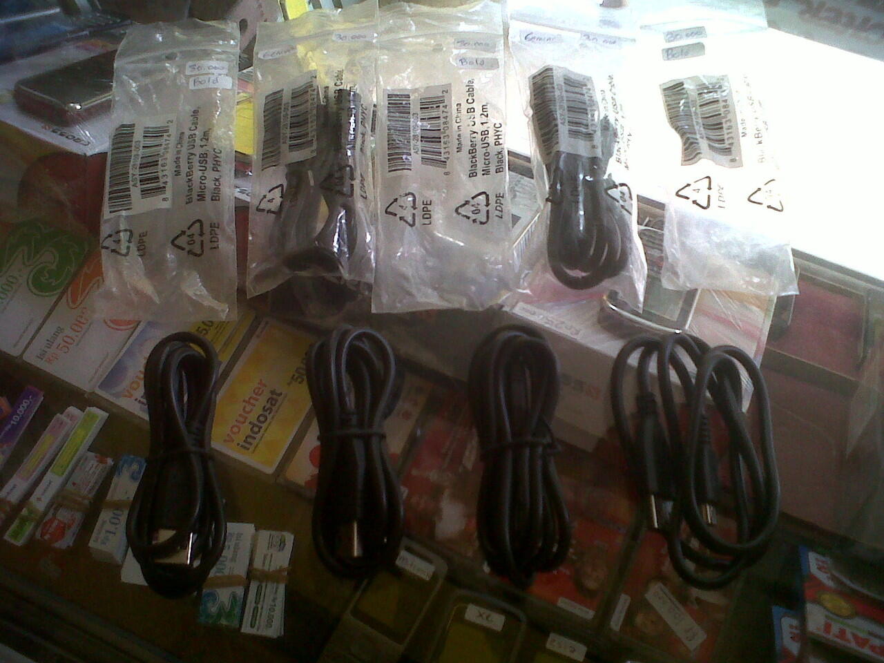 CHARGER & BATRE BATERAI ORIGINAL BB BLACKBERRY 100% ORI Free Ongkir