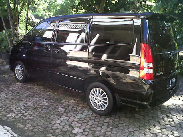 JUAL NISSAN SERENA HIGHWAY STAR 2012