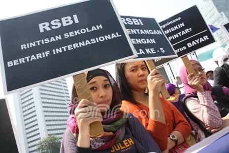 RSBI = Rintisan Sekolah BERTARIF Internasional &#91;DISKUSI&#93;un