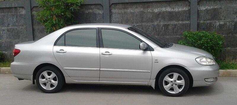 Jual Mobil Toyota ALTIS 2005 (Repost)