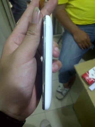 Jual Iphone 3GS 32GB FU white kondisi 97% harga bersaing