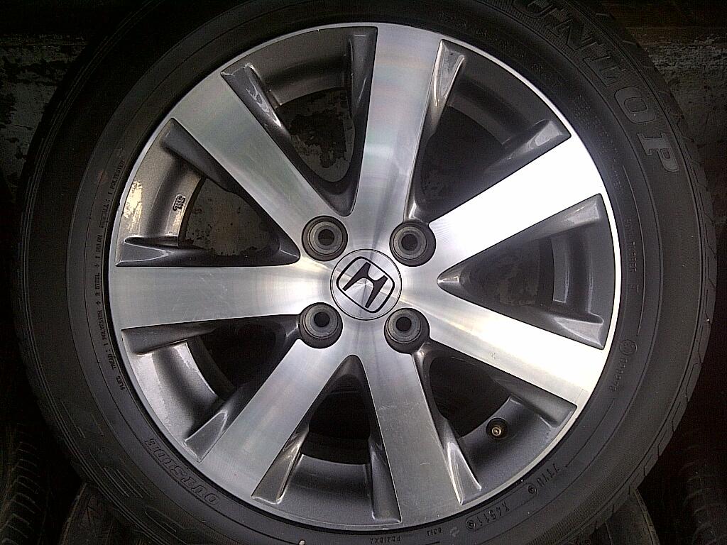 VELG ORI FREED R15+BAN DUNLOP 175/65