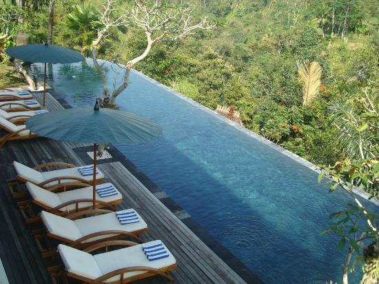 10 Kolam Renang Hotel Paling Top di Dunia