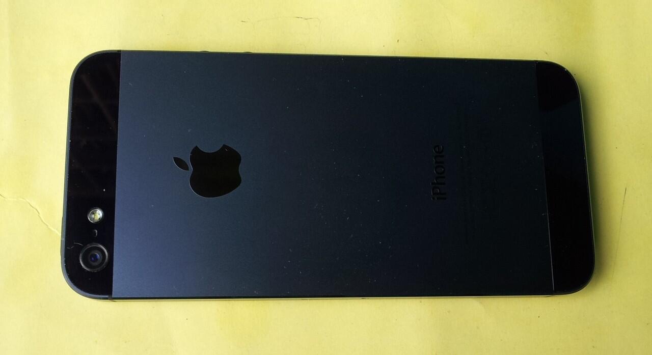 IPHONE 5 16GB MINT CONDITION,PEMAKAIAN BLM 1MINGGU MALANG