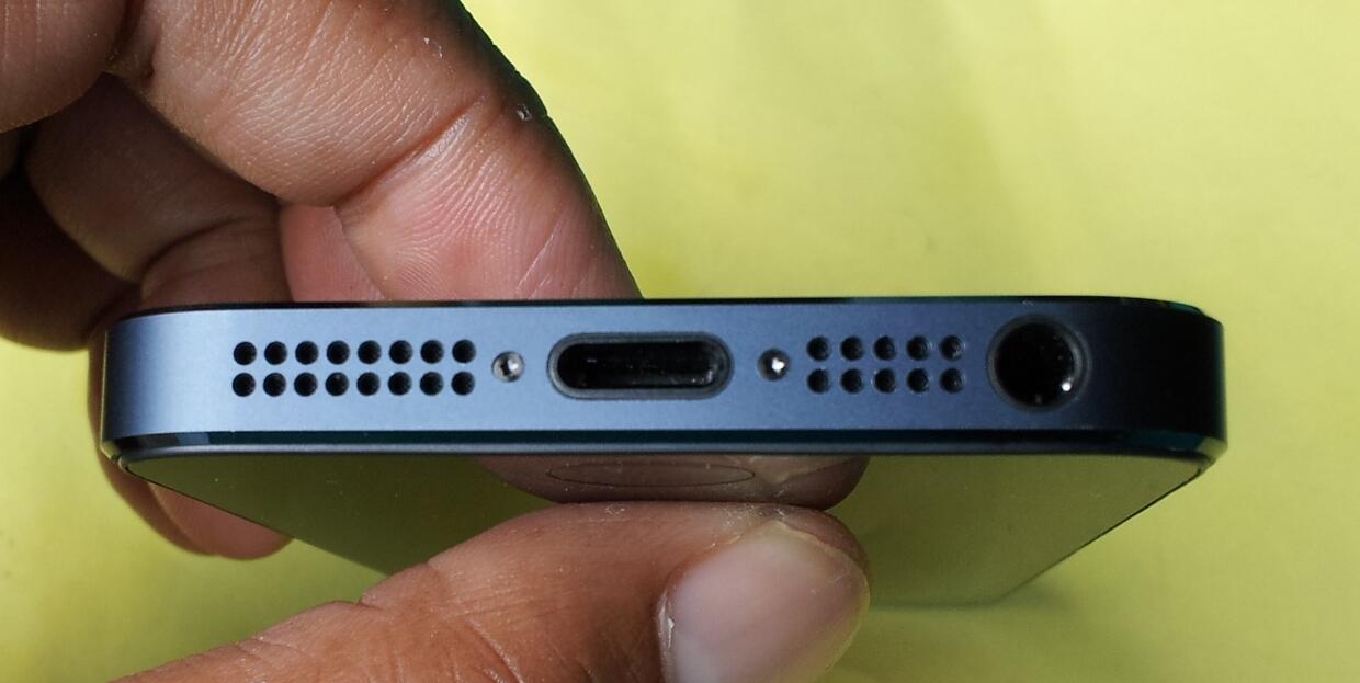 IPHONE 5 16GB MINT CONDITION,PEMAKAIAN BLM 1MINGGU MALANG