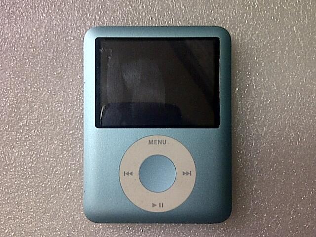 iPod Nano Gen 3 ( 8gb )