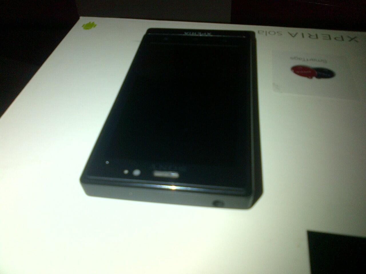 SONY XPERIA SOLA