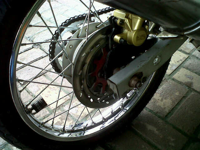 DI JUAL MOTOR YAMAHA SCORPIO Z 2005