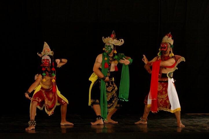 Mengenal Kesenian Wayang Topeng Malangan