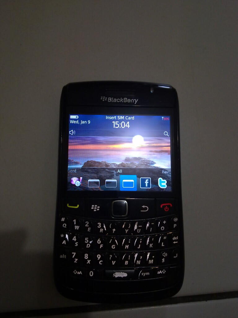 Jual Blackberry Onix 2 9780